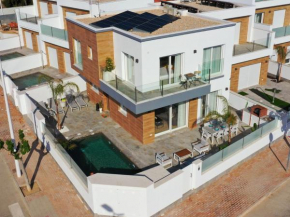 Premium family villa with (heated)pool in San Pedro VDE-005